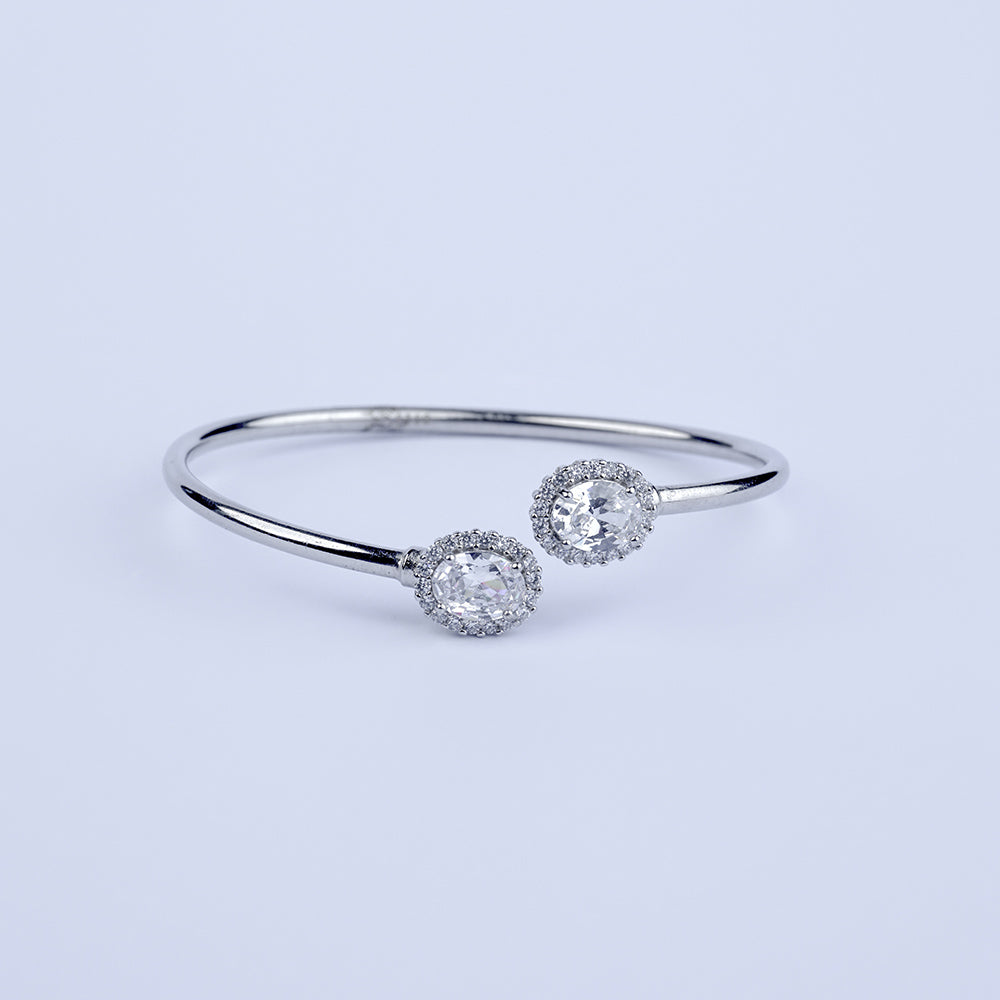 Oval Shape Diamond Unique Bracelet Slb